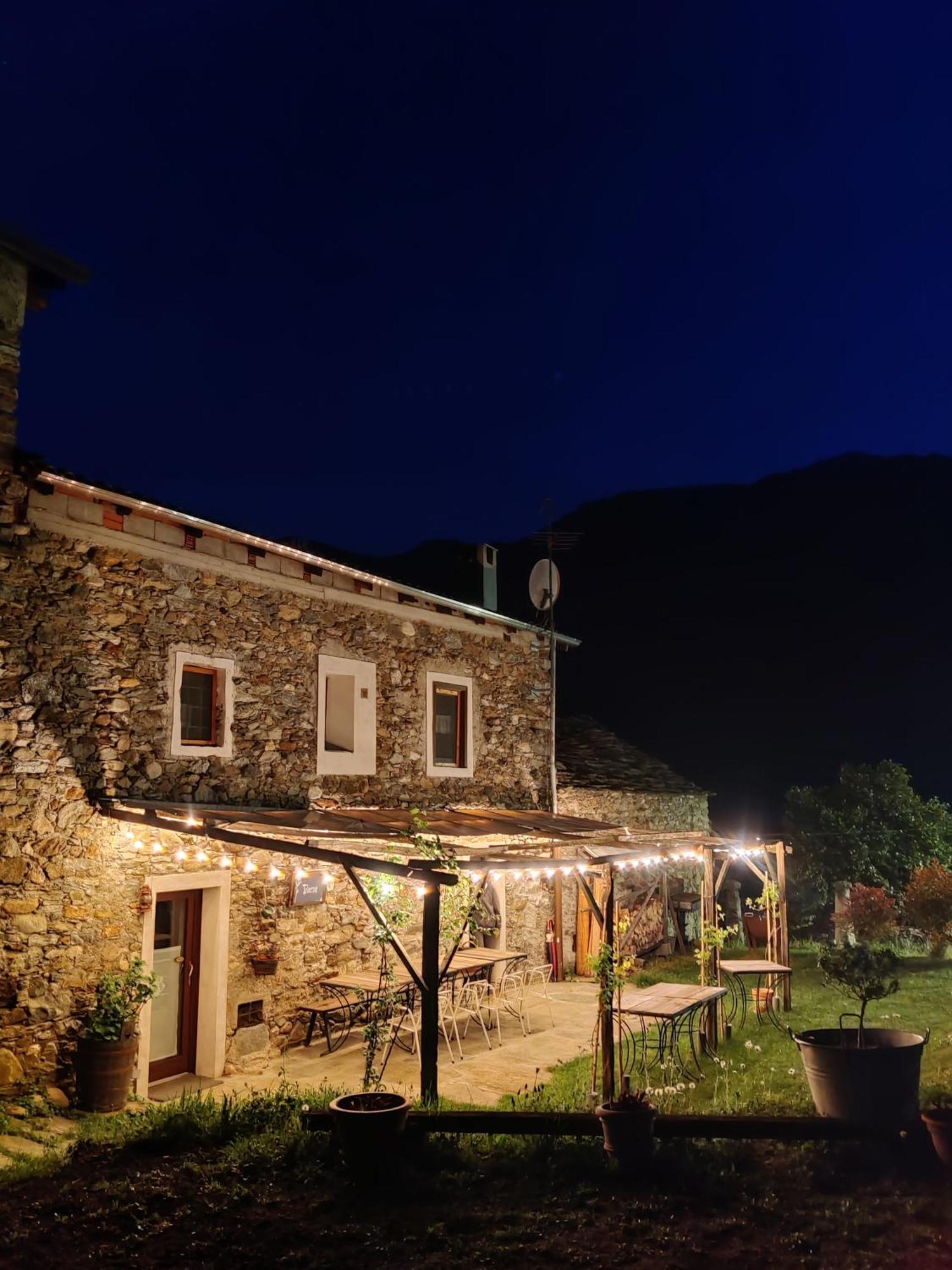 Settimo Vittone Relais Del Brigante B&B 외부 사진
