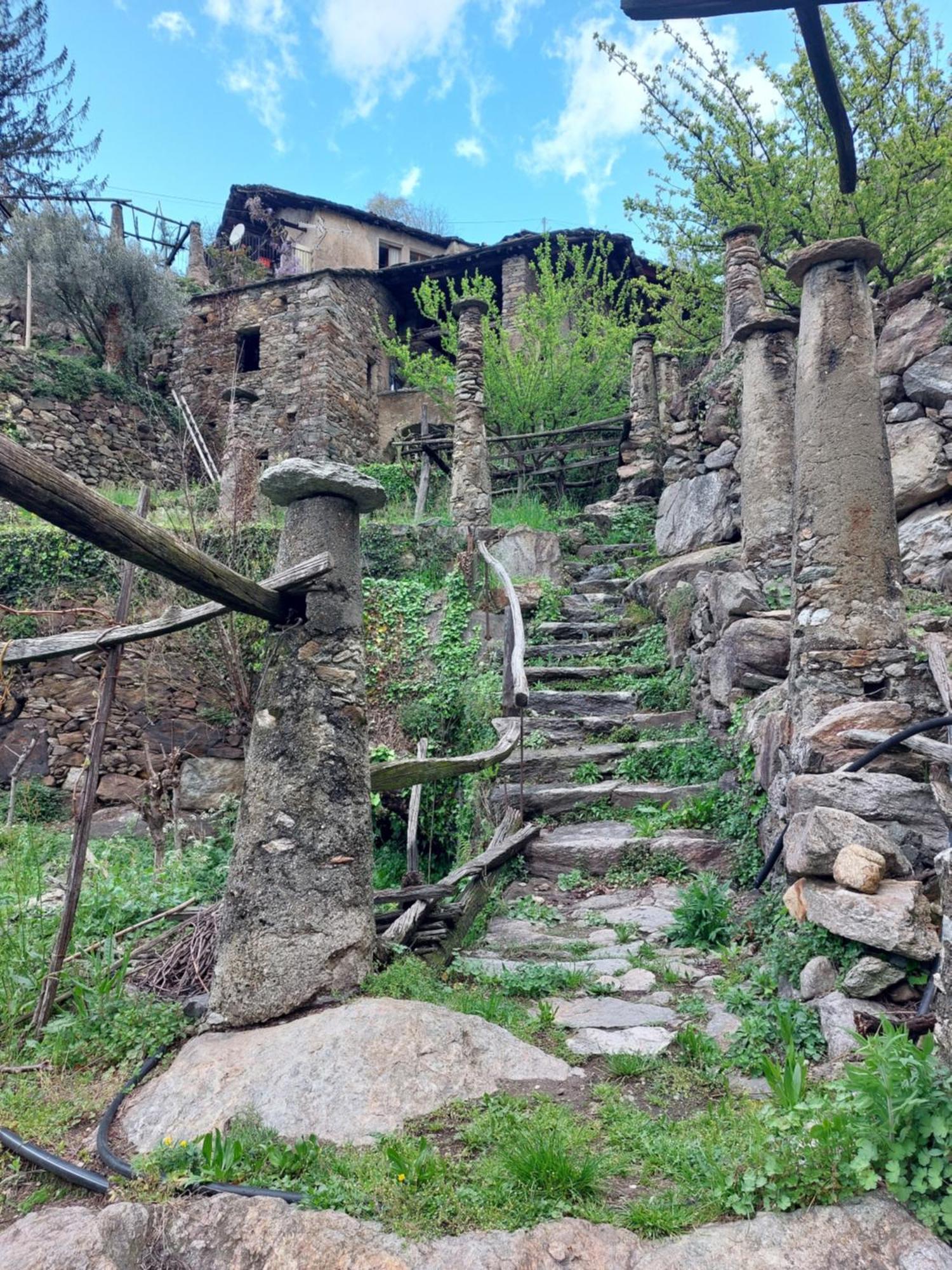 Settimo Vittone Relais Del Brigante B&B 외부 사진